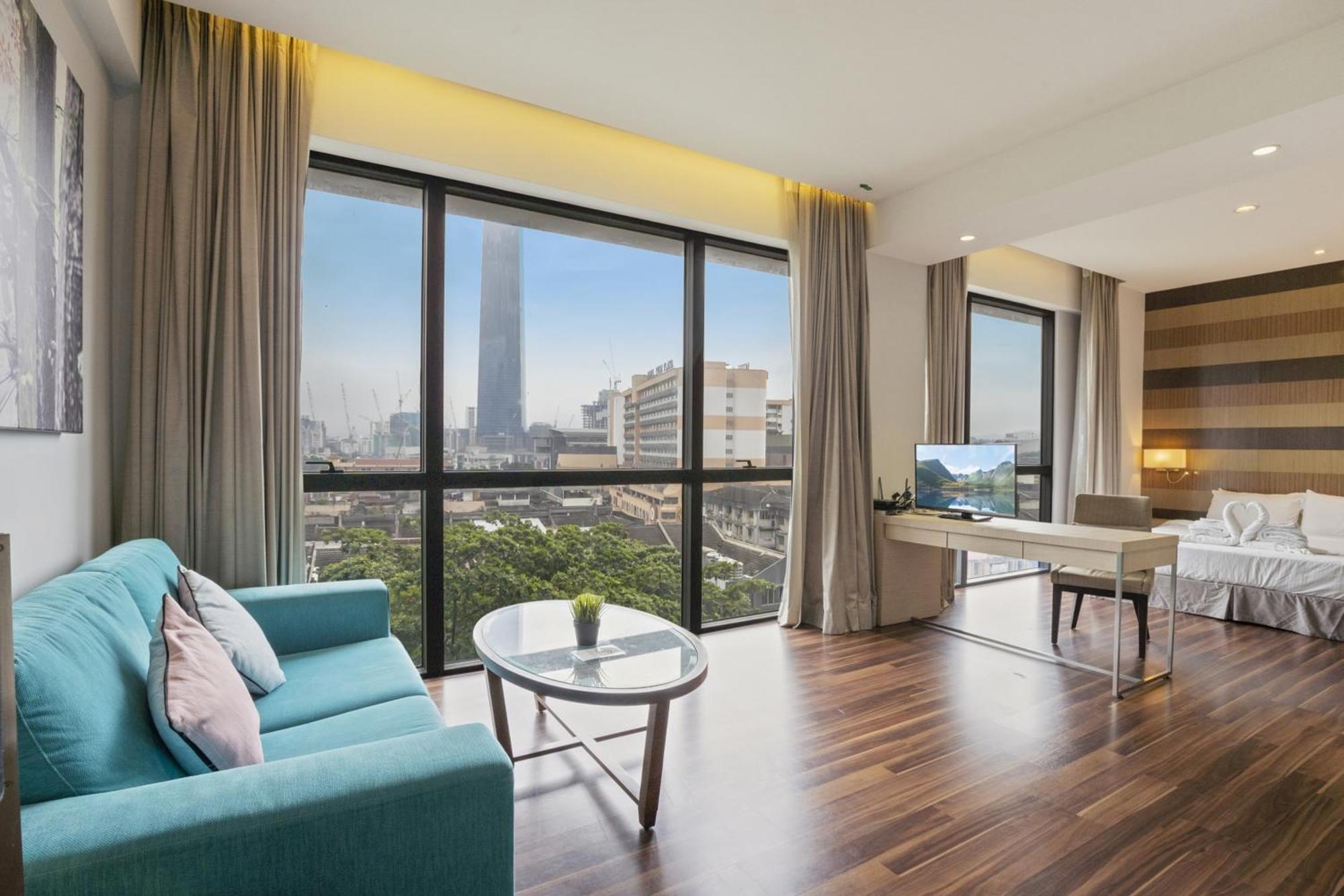 Greystone D' Majestic Place Apartment *